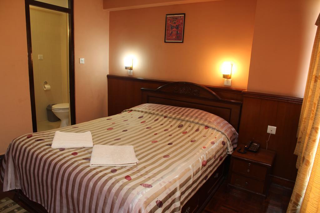 Potala Guest House Kathmandu Exterior photo